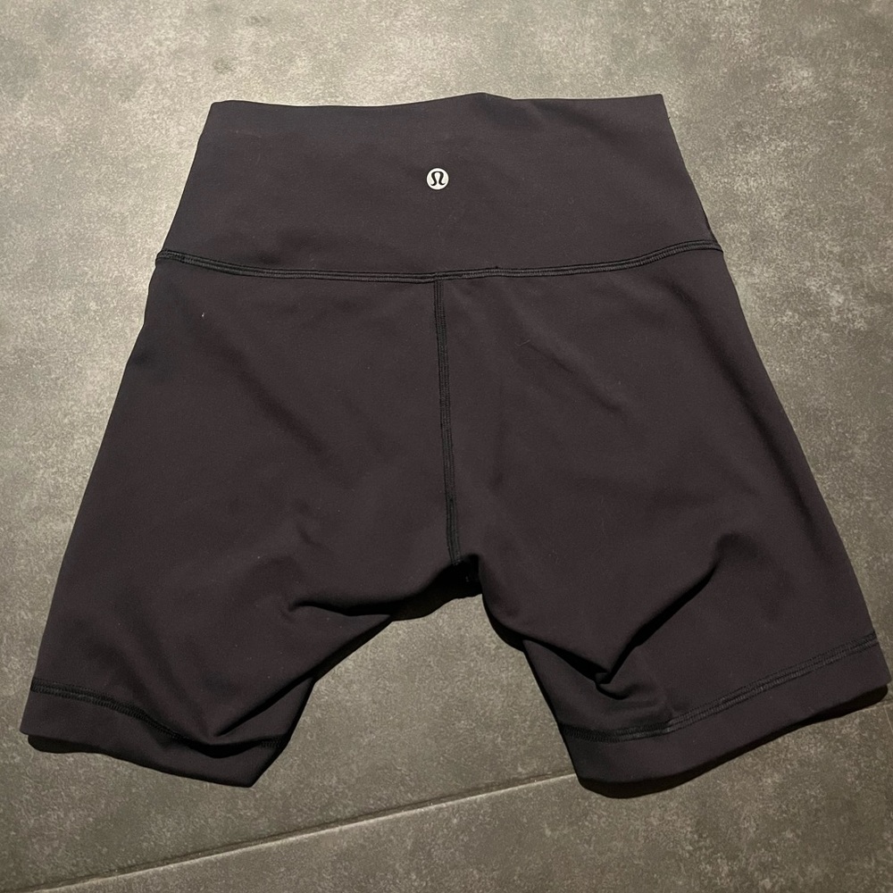 lululemon Align™ High-Rise Short 6" (biker shorts)
